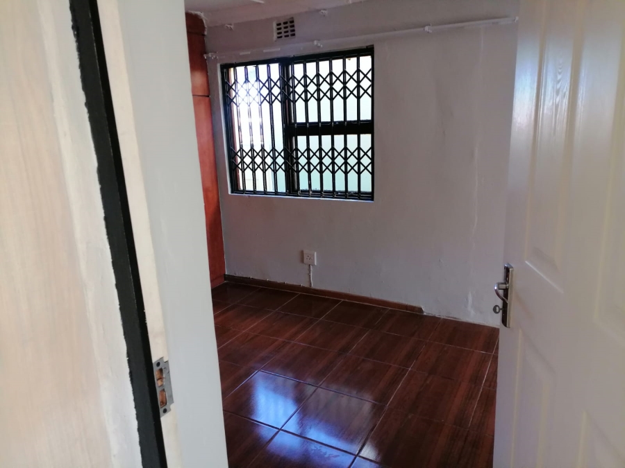 3 Bedroom Property for Sale in Amalinda North Eastern Cape